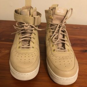 Nike Air Force 1 High